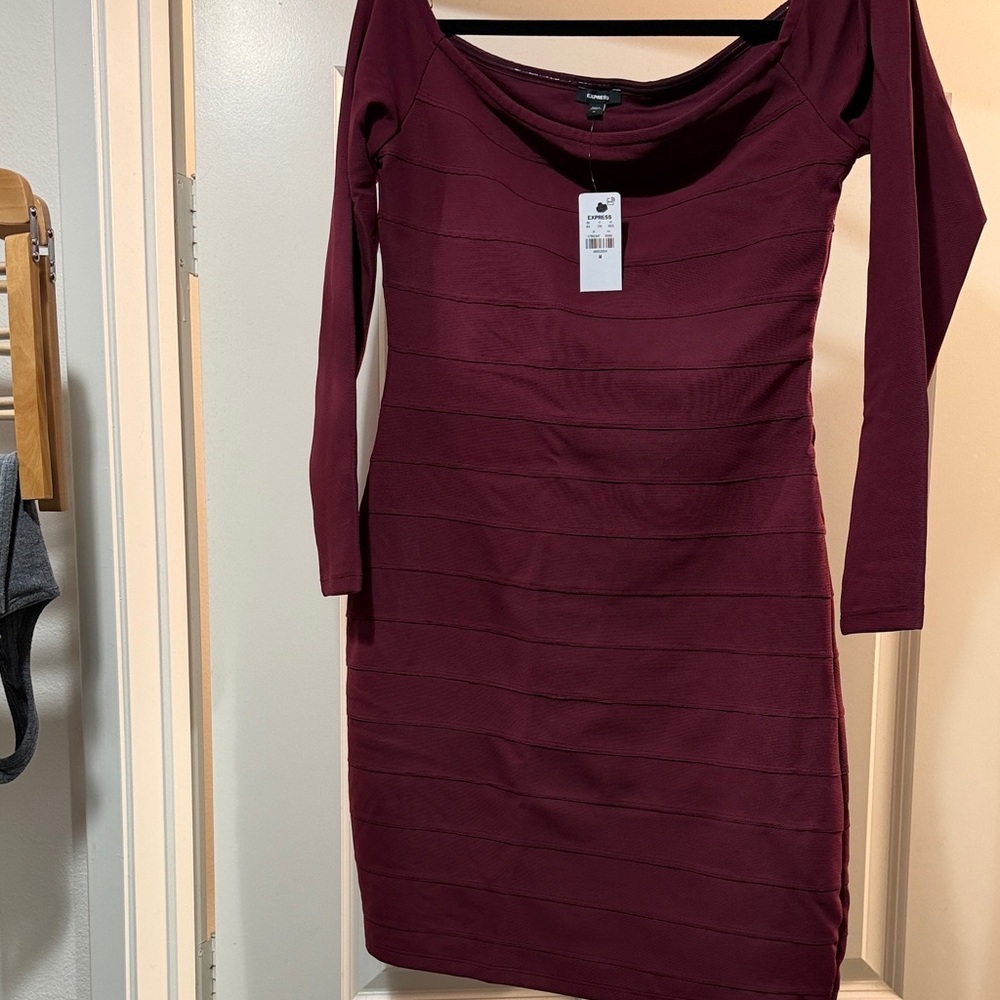 NWT Express burgandy Bodycon Long-Sleeve Dress - Women